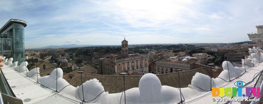 SX31301-6 View from Altare della Patria